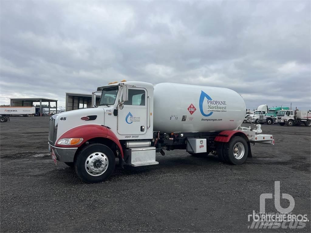 Peterbilt 335 Camiones cisternas