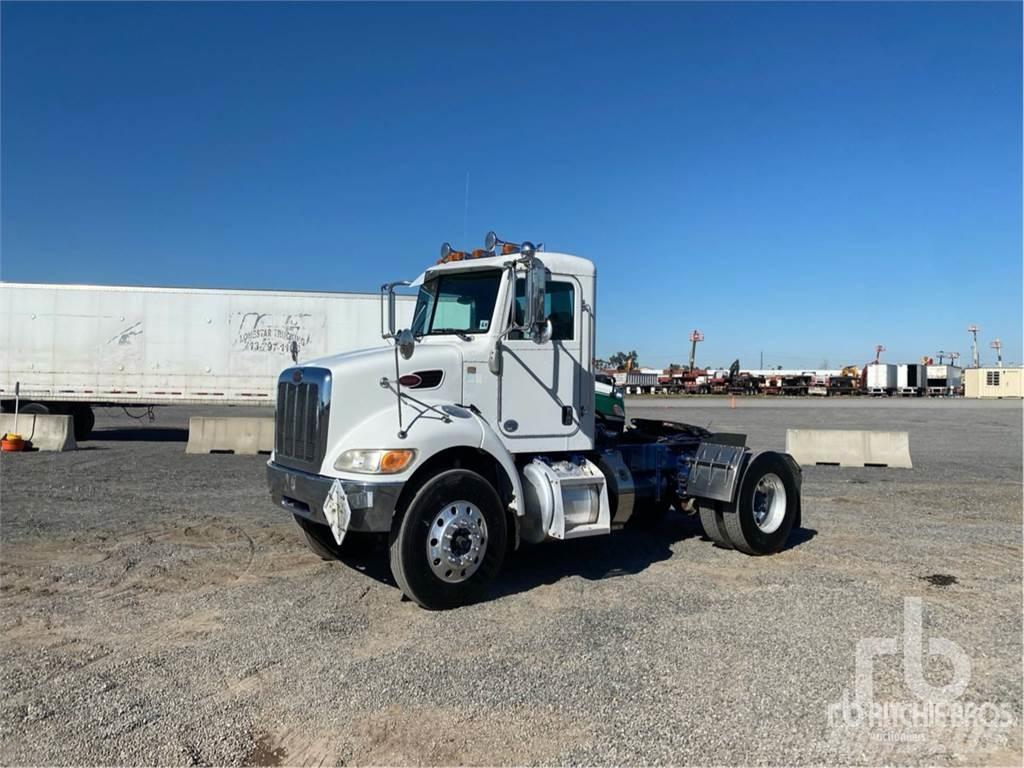 Peterbilt 337 Camiones tractor