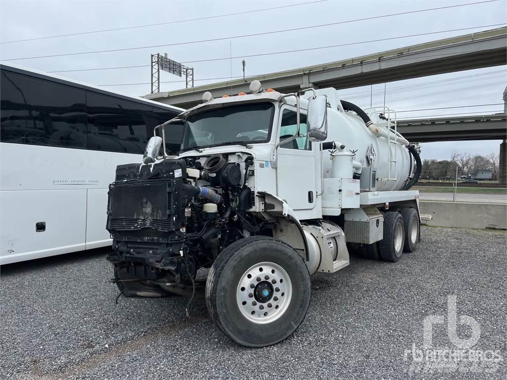 Peterbilt 348 Camiones aspiradores/combi