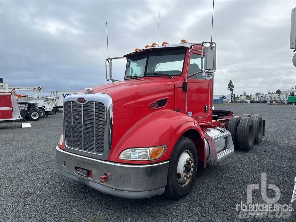 Peterbilt 384 Camiones tractor