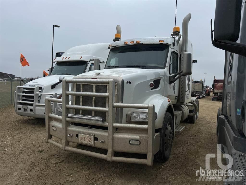 Peterbilt 567 Camiones tractor