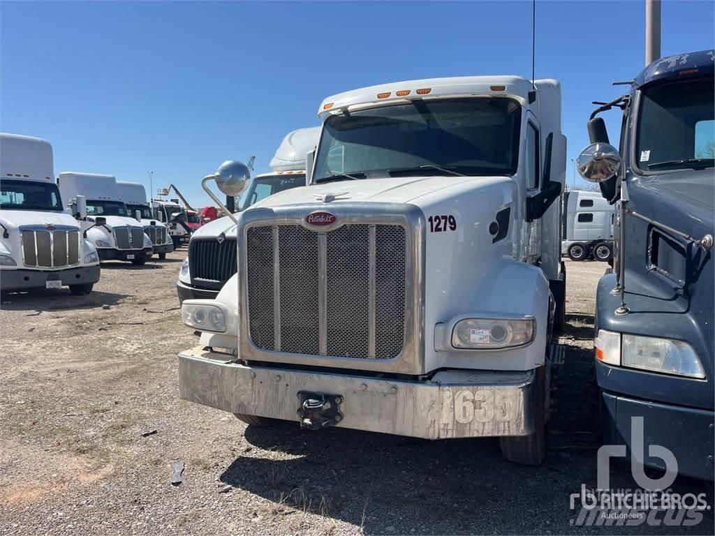 Peterbilt 567 Camiones tractor