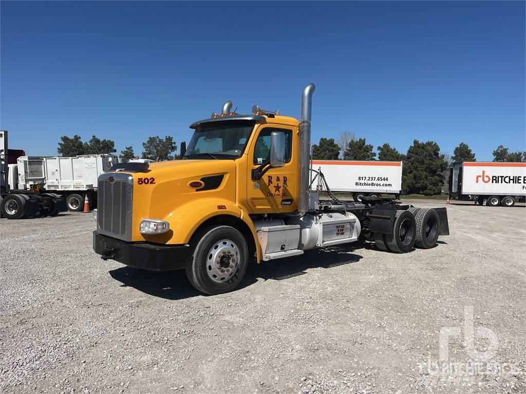 Peterbilt 567 Camiones tractor