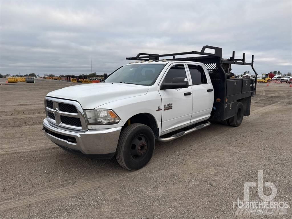 RAM 3500 Camiones de cama baja