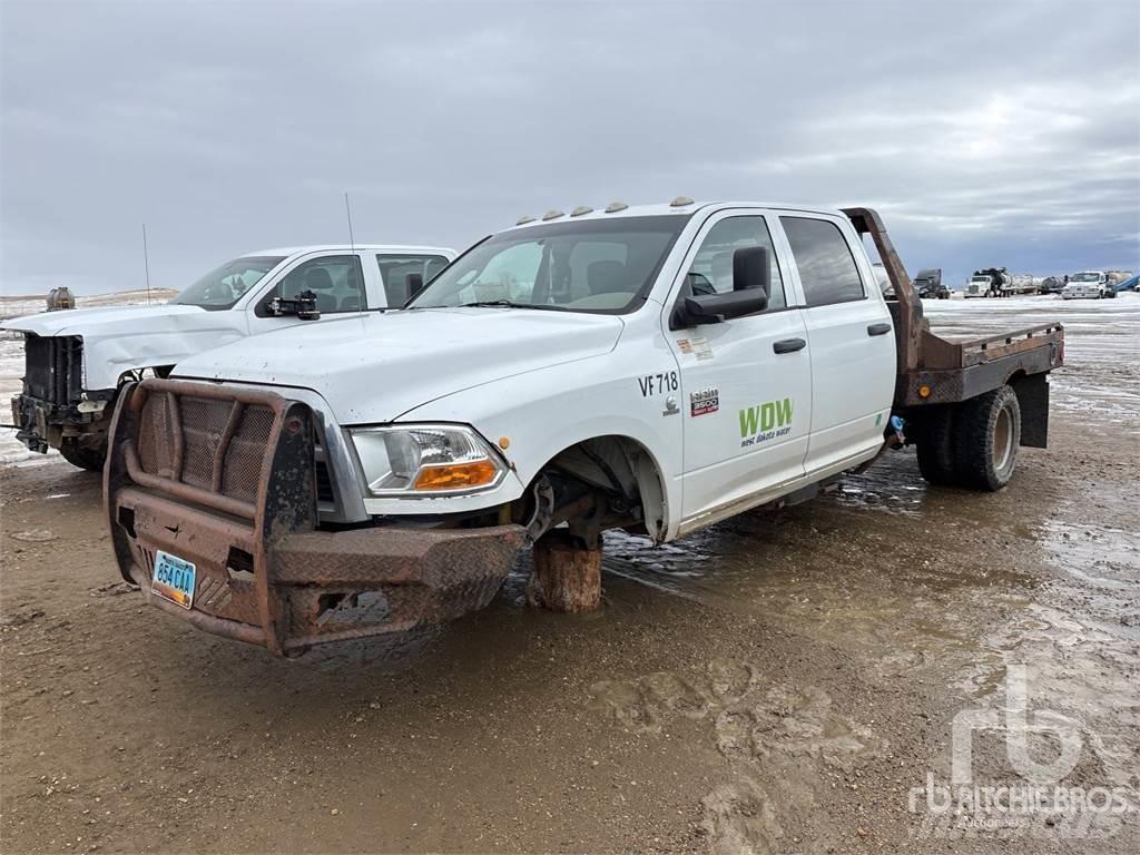 RAM 3500 Camiones de cama baja