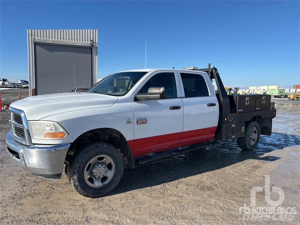 RAM 3500 Camiones de cama baja