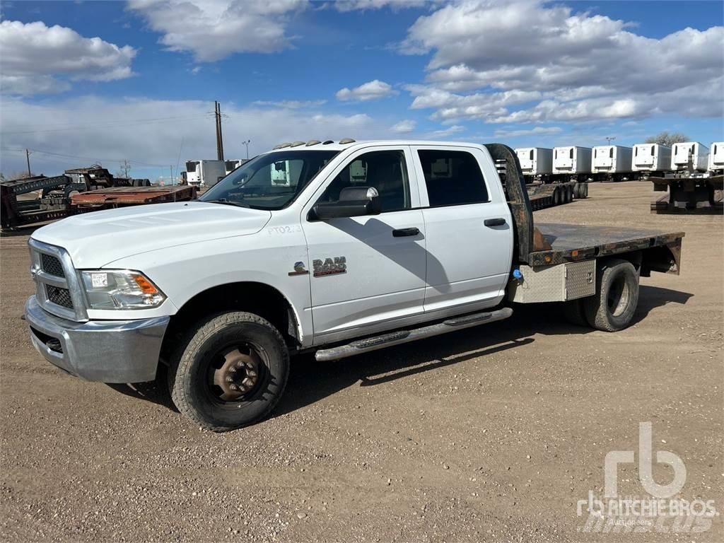 RAM 3500 Camiones de cama baja