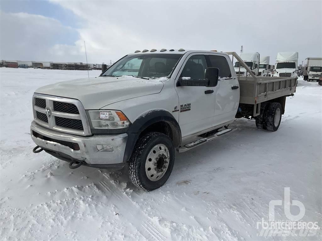 RAM 5500 Camiones de cama baja