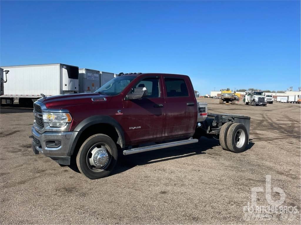 RAM 5500 Camiones con chasís y cabina