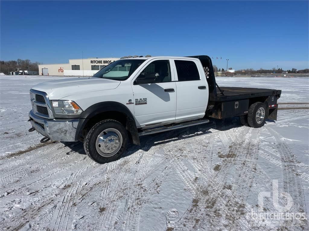 RAM 5500 Camiones de cama baja