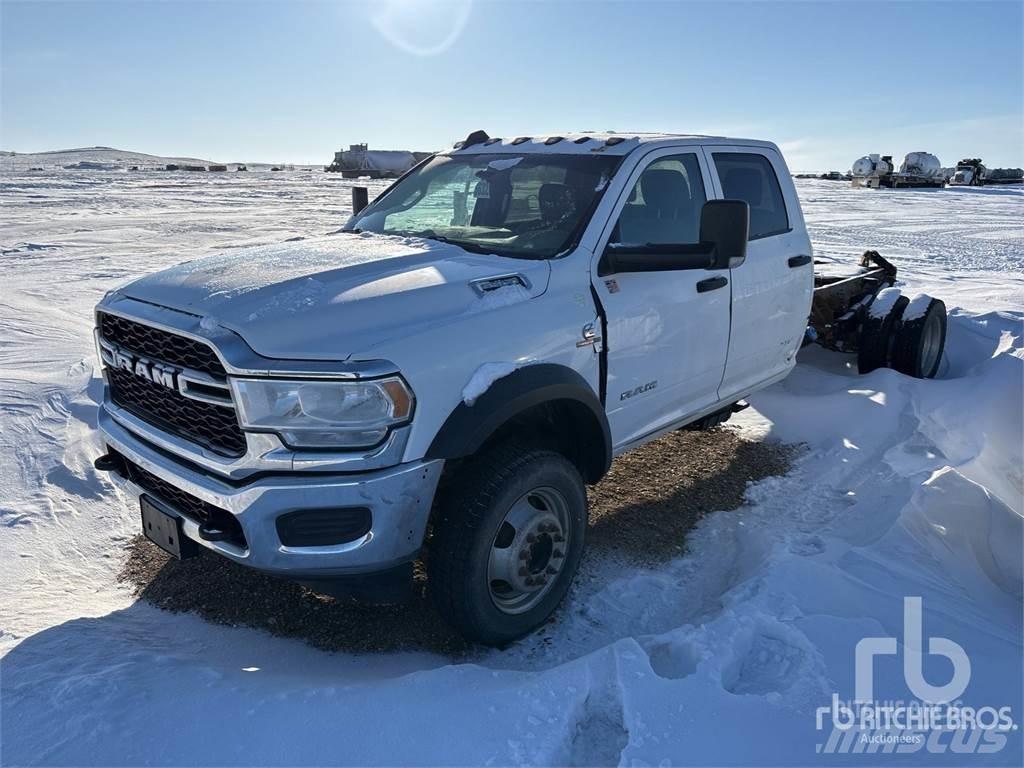 RAM 5500 Camiones con chasís y cabina