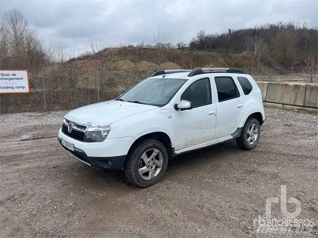 Renault DUSTER Caja abierta/laterales abatibles