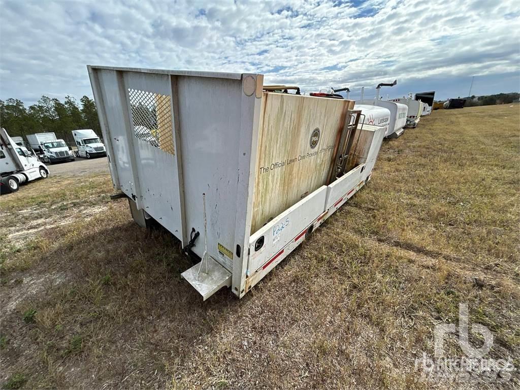  Sprayer Truck Cabina