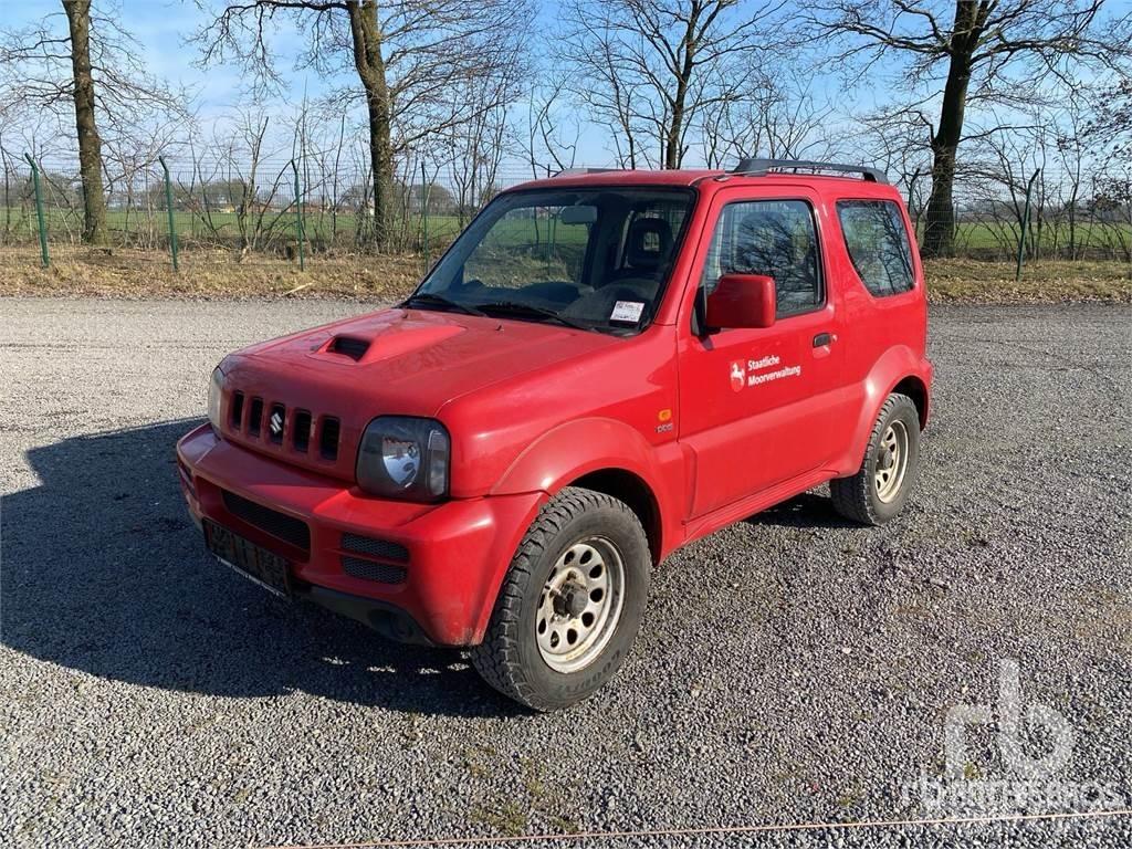 Suzuki JIMNY Carros