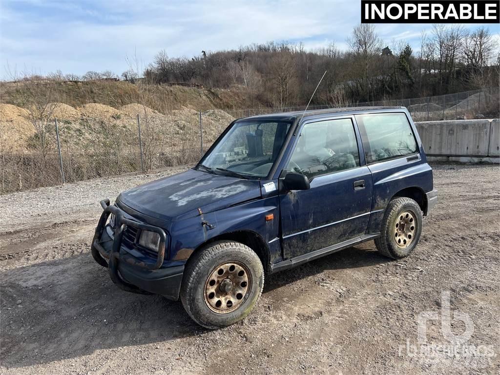 Suzuki VITARA Caja abierta/laterales abatibles