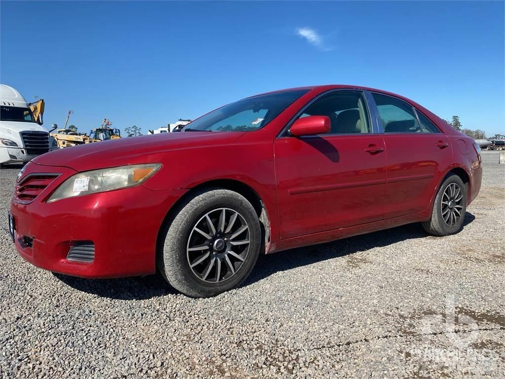 Toyota CAMRY Carros