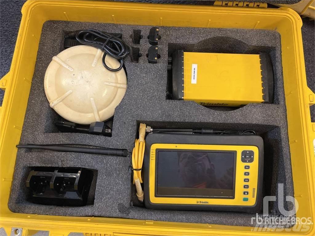 Trimble SPS851 GPS