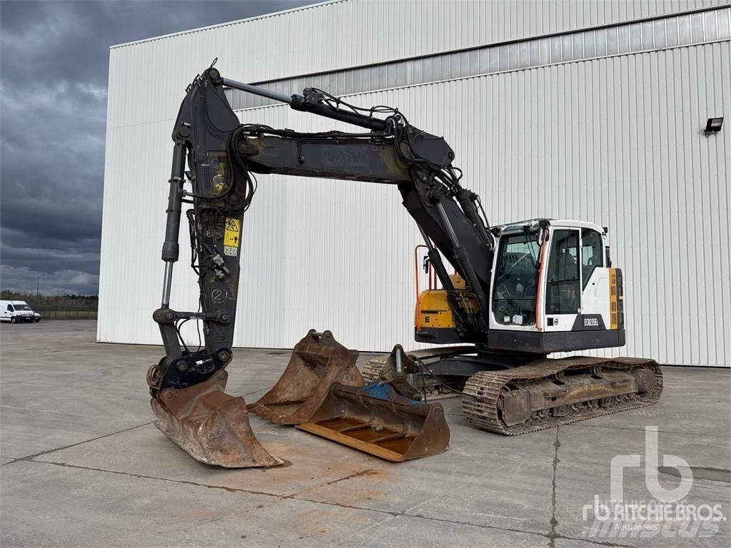 Volvo ECR235EL Excavadoras sobre orugas