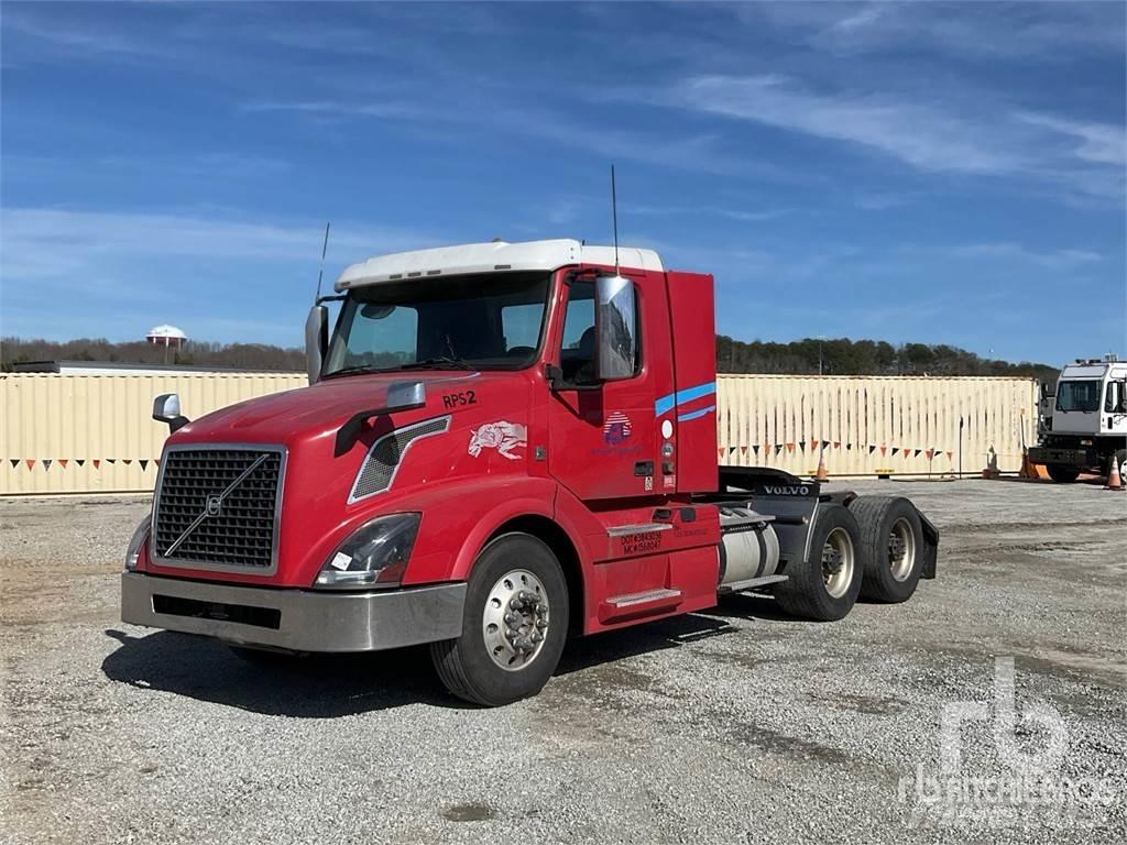 Volvo VNL Camiones tractor