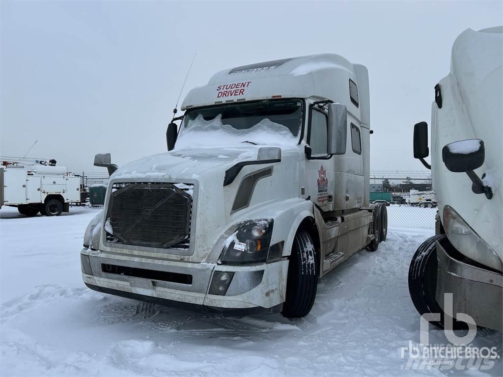 Volvo VNL Camiones tractor