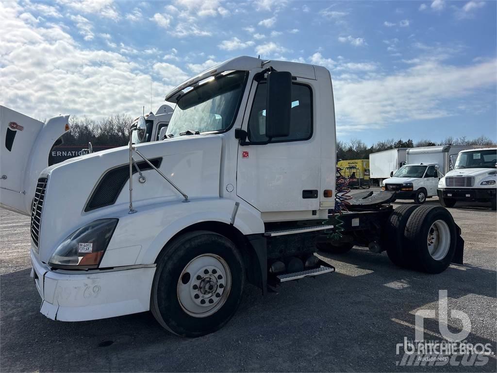 Volvo VNL Camiones tractor