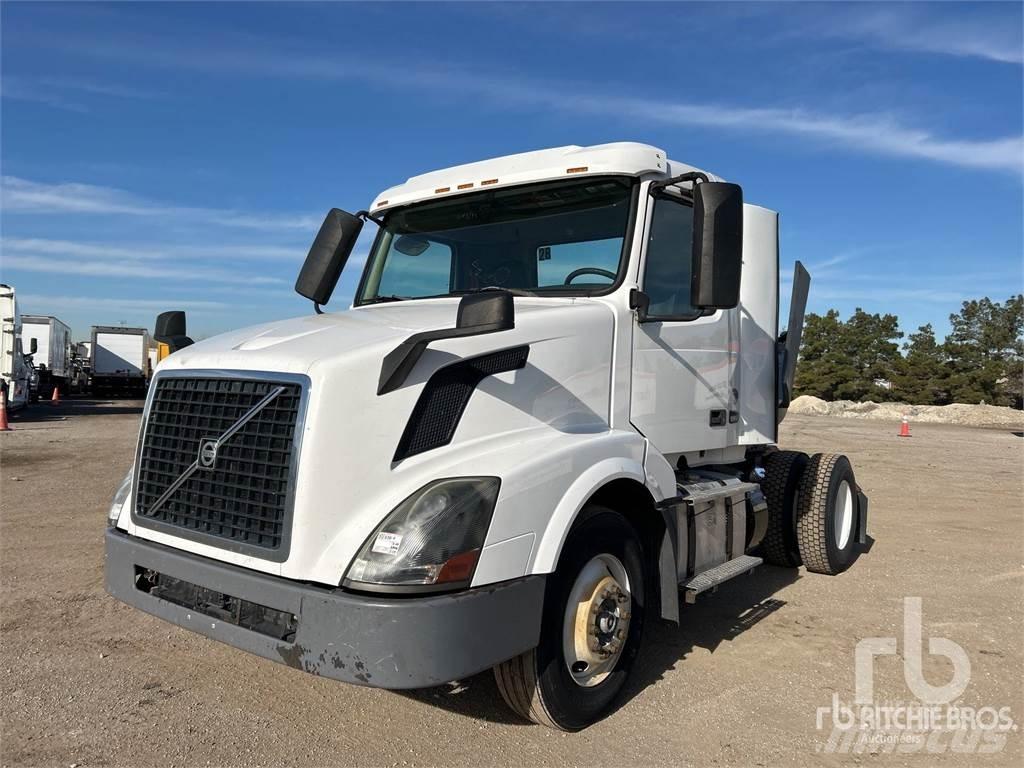 Volvo VNL Camiones tractor