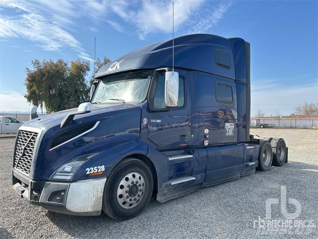 Volvo VNL Camiones tractor