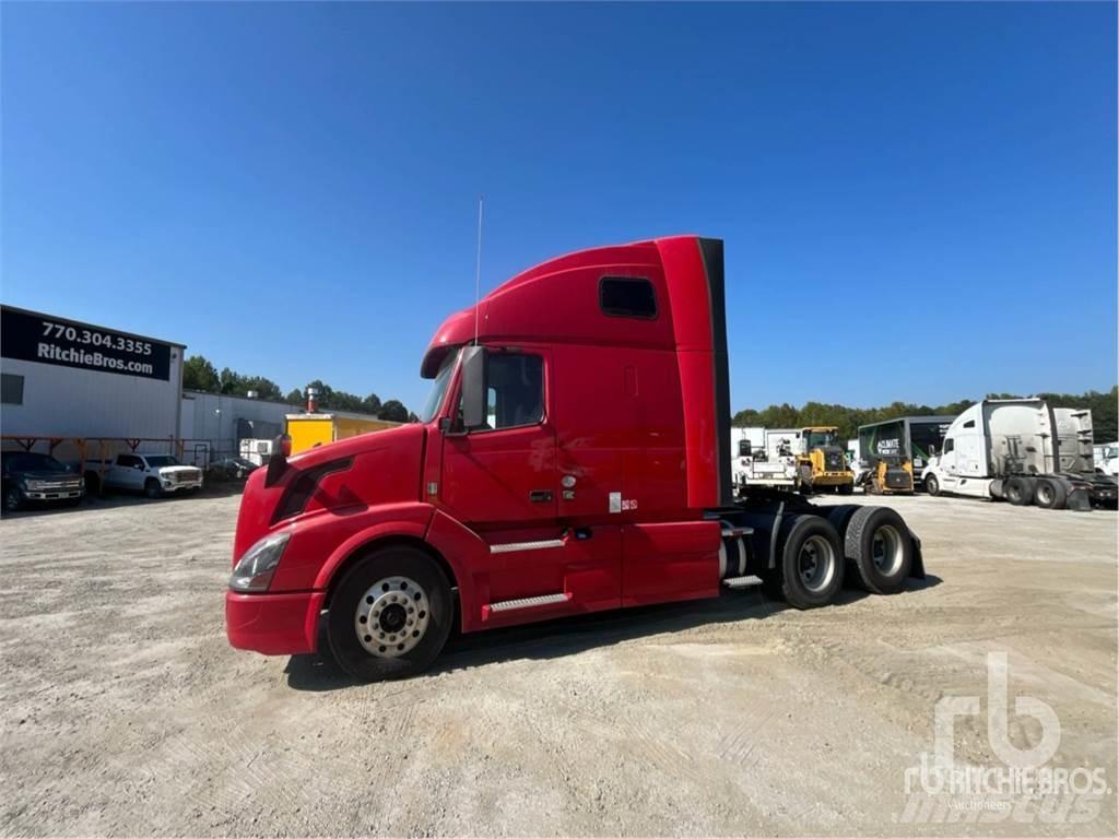 Volvo VNL Camiones tractor