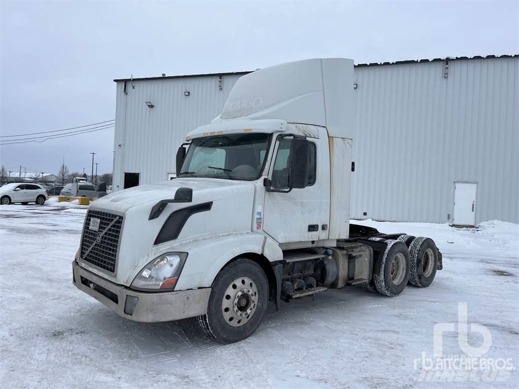 Volvo VNL Camiones tractor