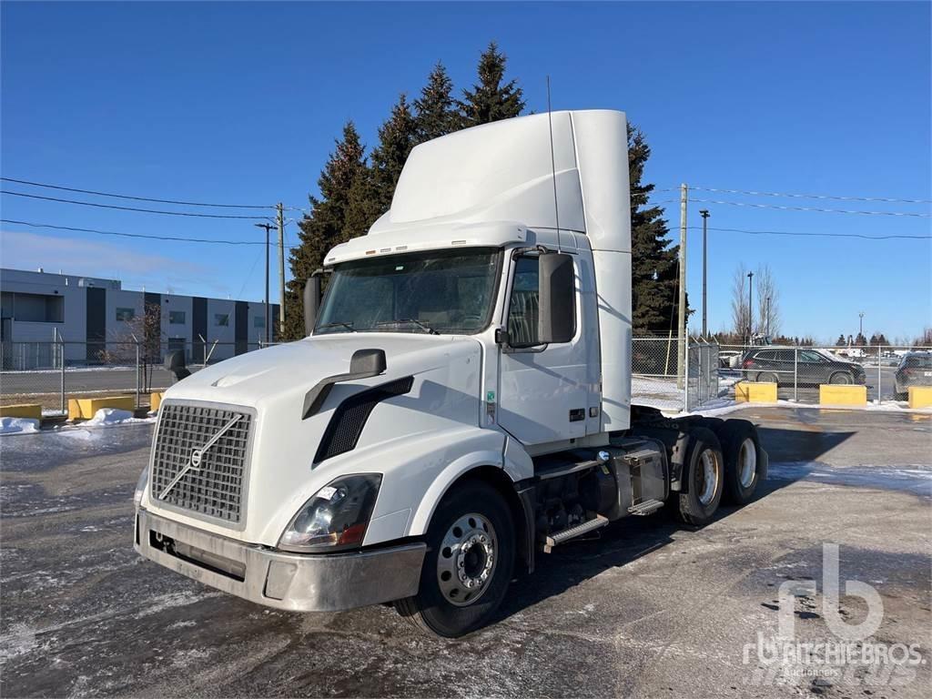 Volvo VNL Camiones tractor