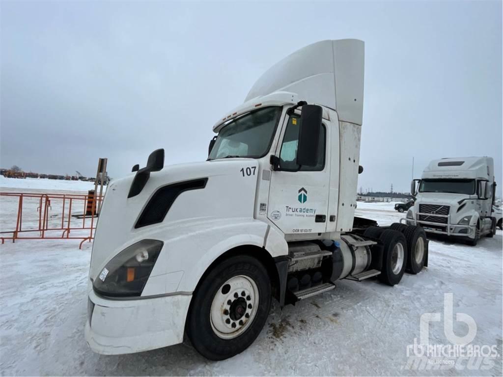 Volvo VNL Camiones tractor