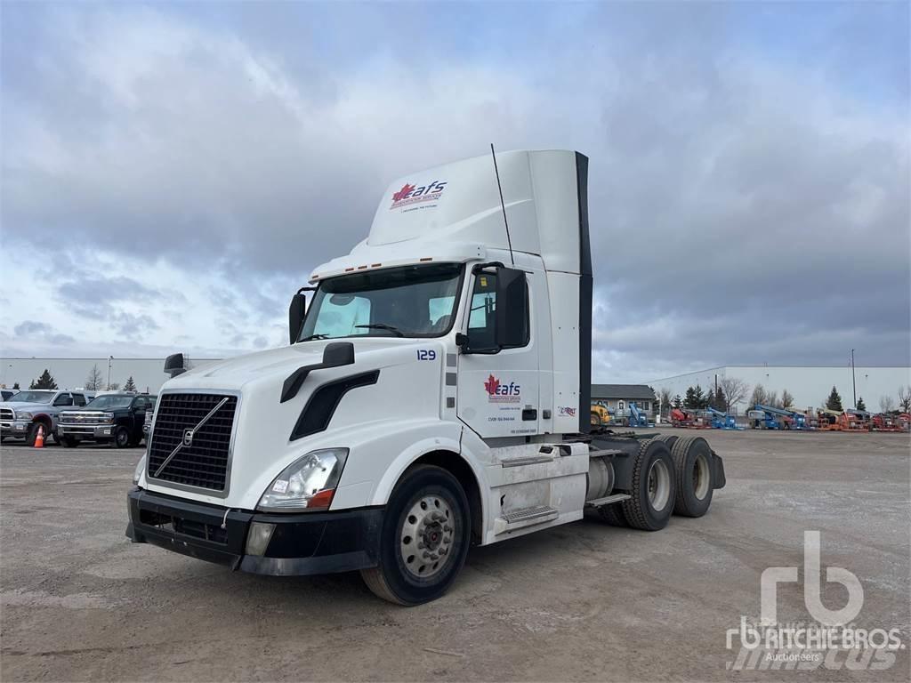 Volvo VNL Camiones tractor