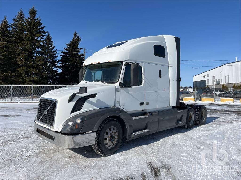 Volvo VNL Camiones tractor