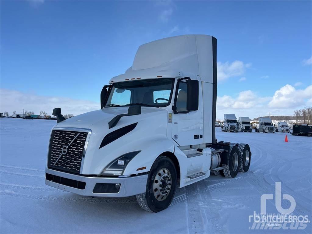 Volvo VNL Camiones tractor