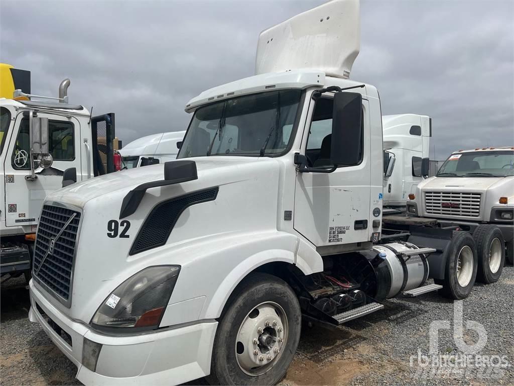 Volvo VNL Camiones tractor