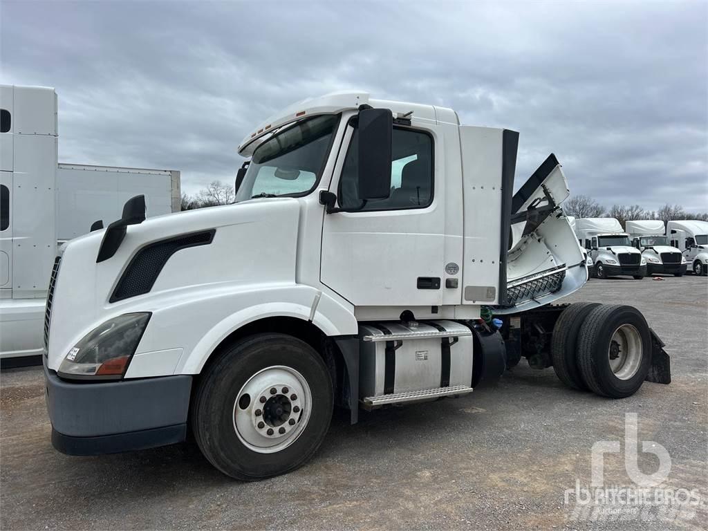 Volvo VNL Camiones tractor