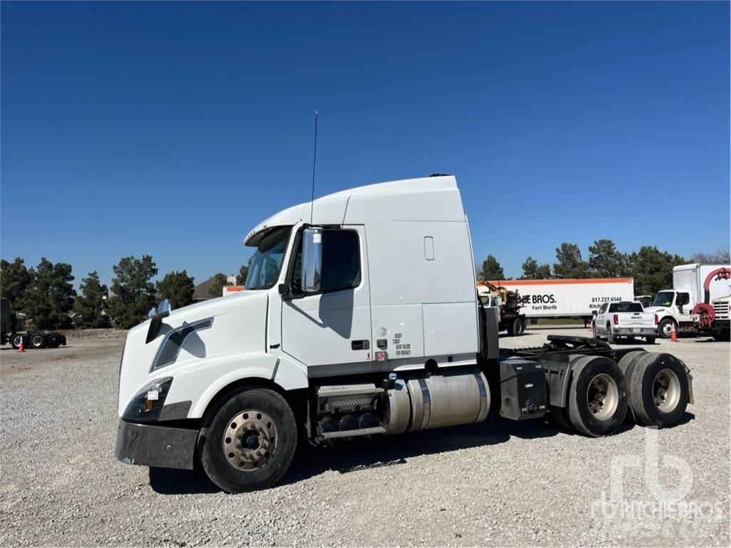 Volvo VNL Camiones tractor