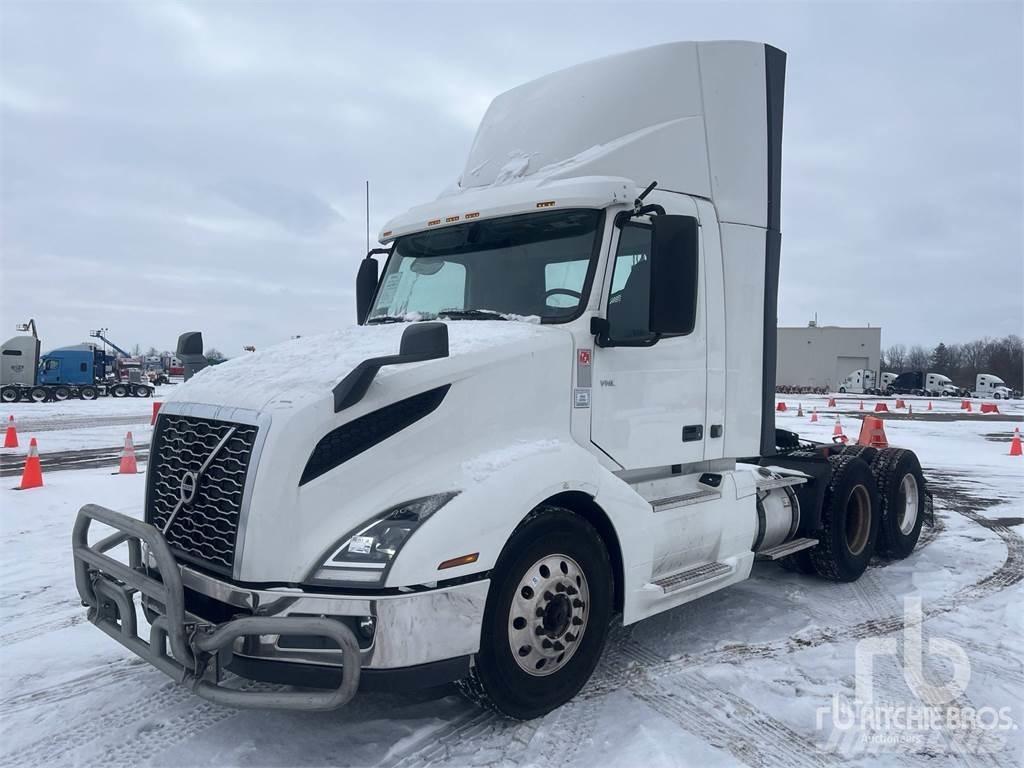 Volvo VNL Camiones tractor