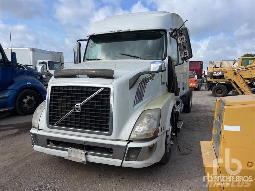 Volvo VNL Camiones tractor