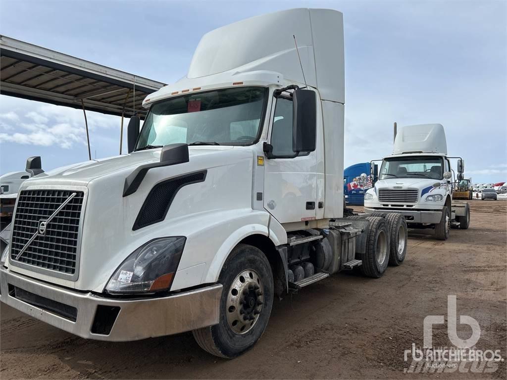 Volvo VNL Camiones tractor