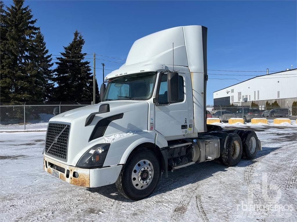 Volvo VNL Camiones tractor