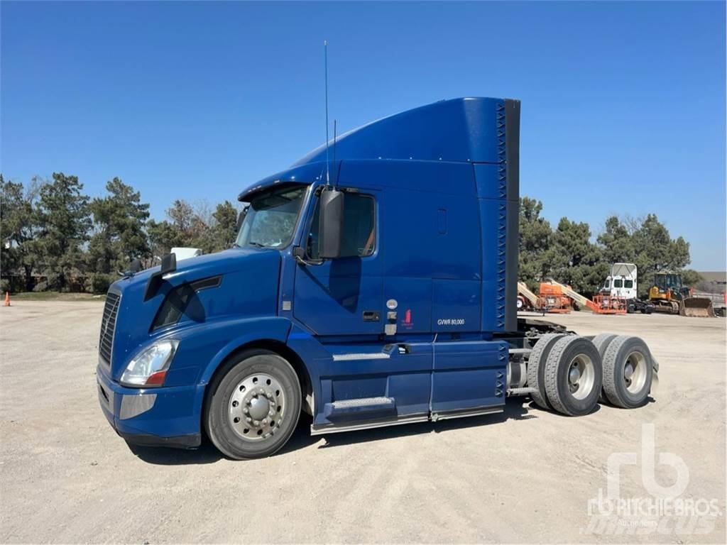 Volvo VNL Camiones tractor