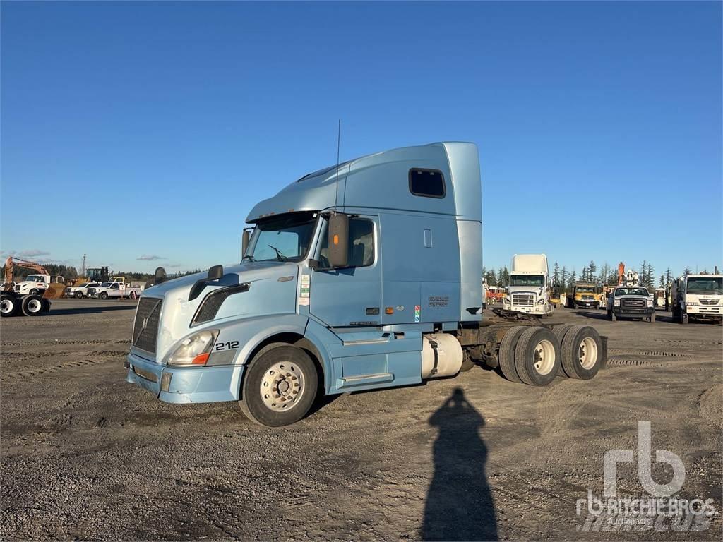 Volvo VNL Camiones tractor