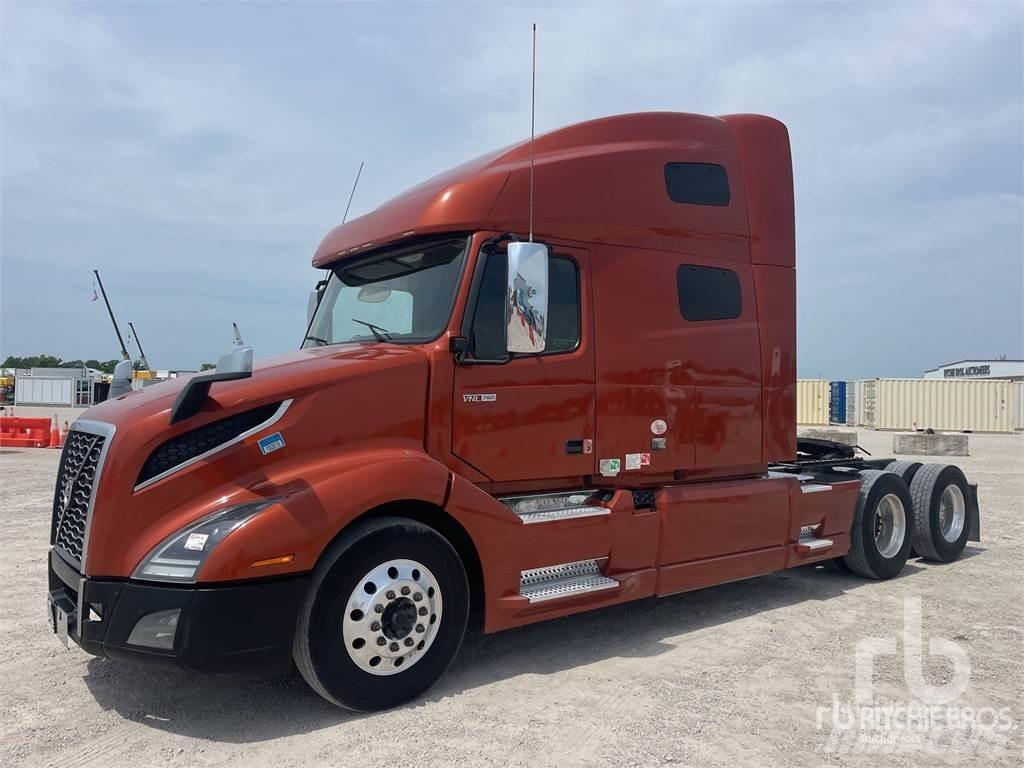 Volvo VNL760 Camiones tractor