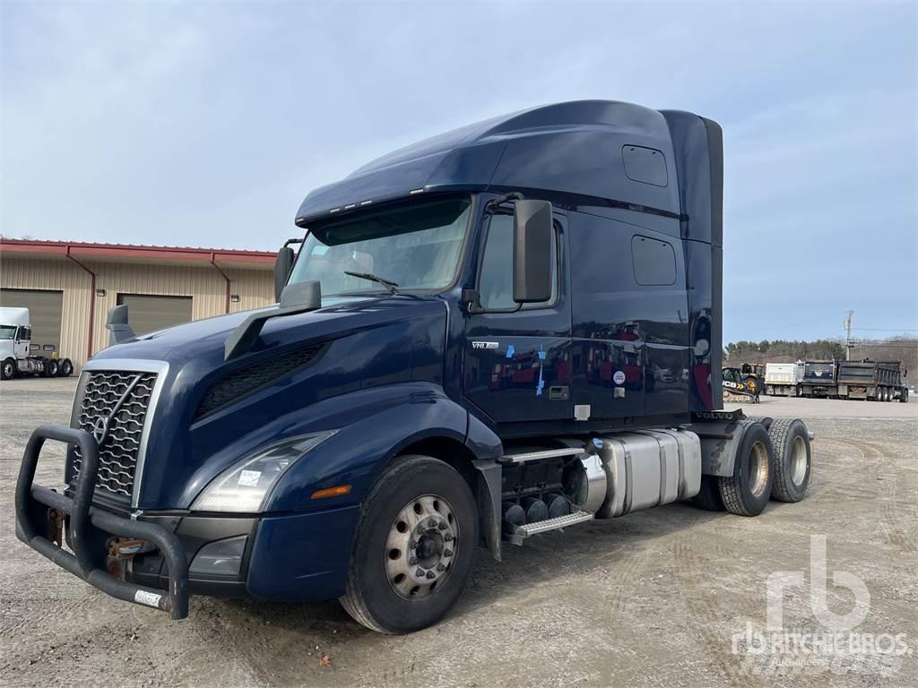 Volvo VNL760 Camiones tractor