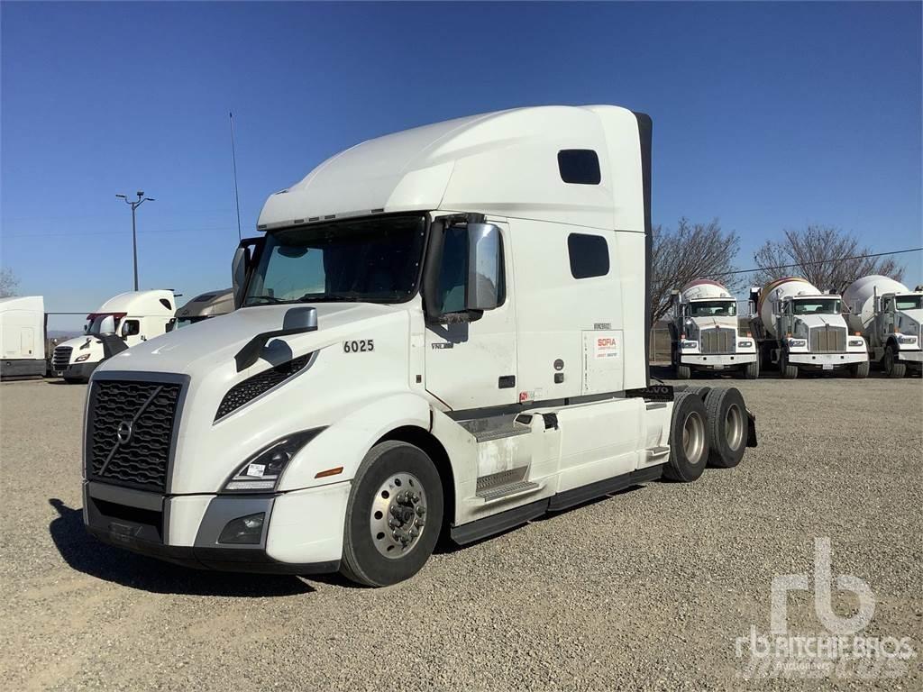 Volvo VNL760 Camiones tractor