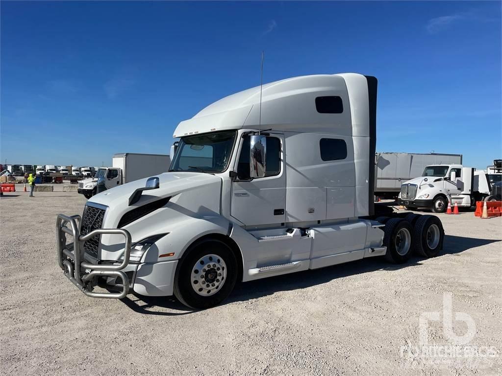 Volvo VNL760 Camiones tractor