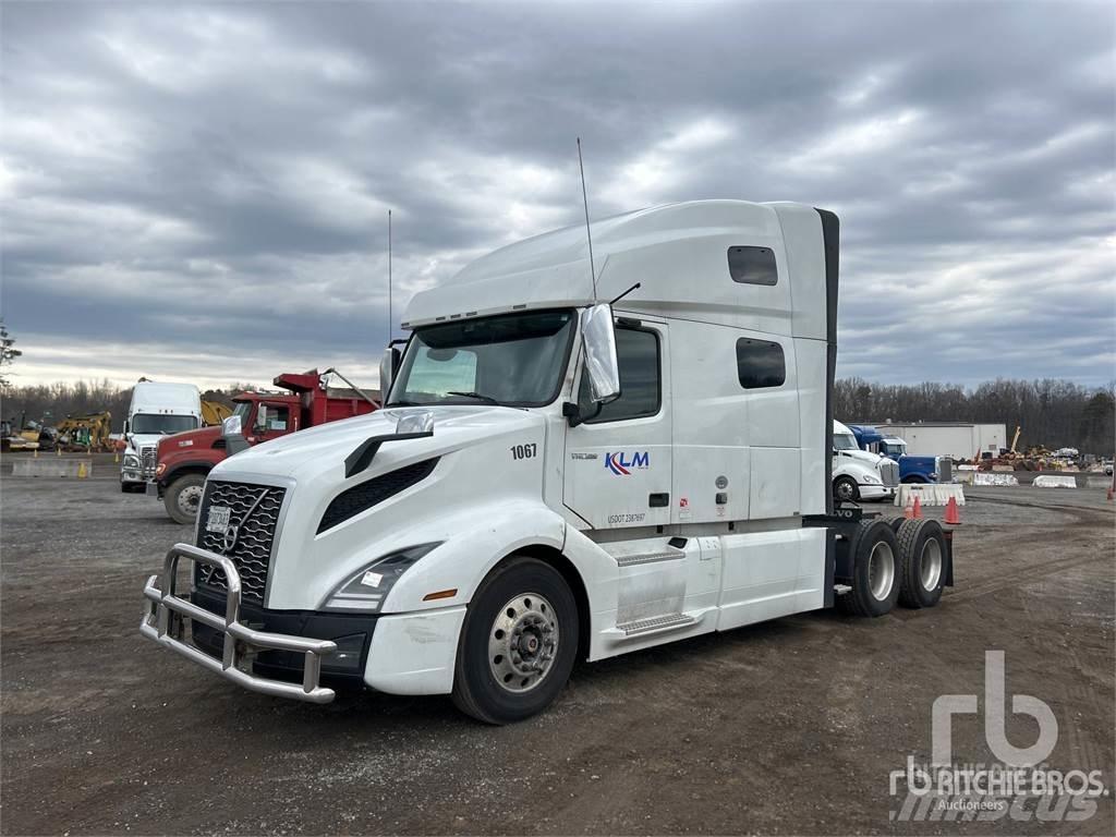 Volvo VNL760 Camiones tractor