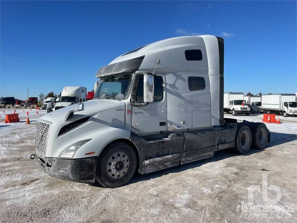 Volvo VNL760 Camiones tractor