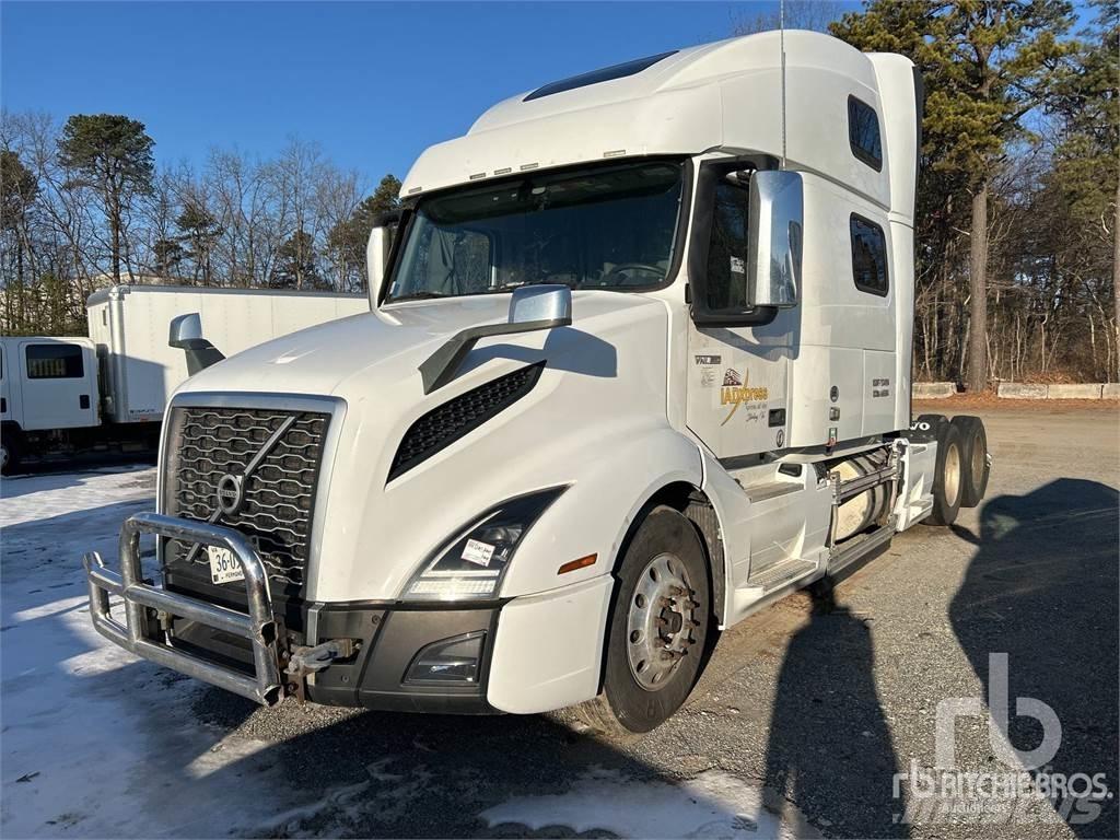 Volvo VNL860 Camiones tractor